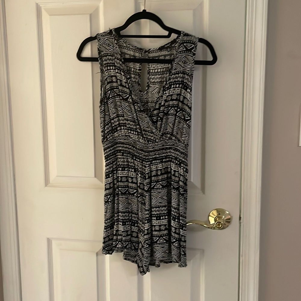 Papaya romper size L